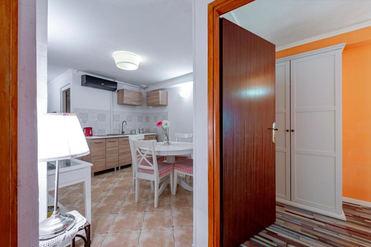 Apartments Vera 杜布罗夫尼克 外观 照片